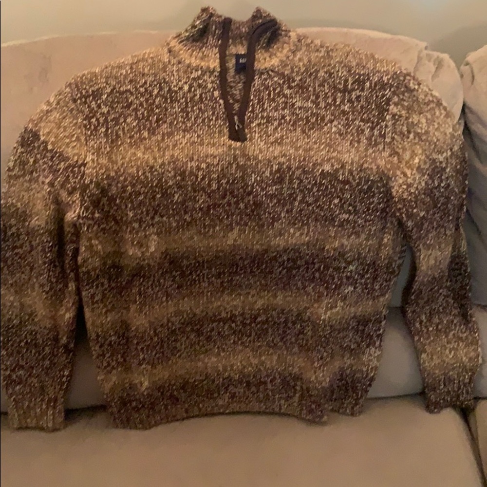 Men’s Gap Half Zip Sweater. Size Large.